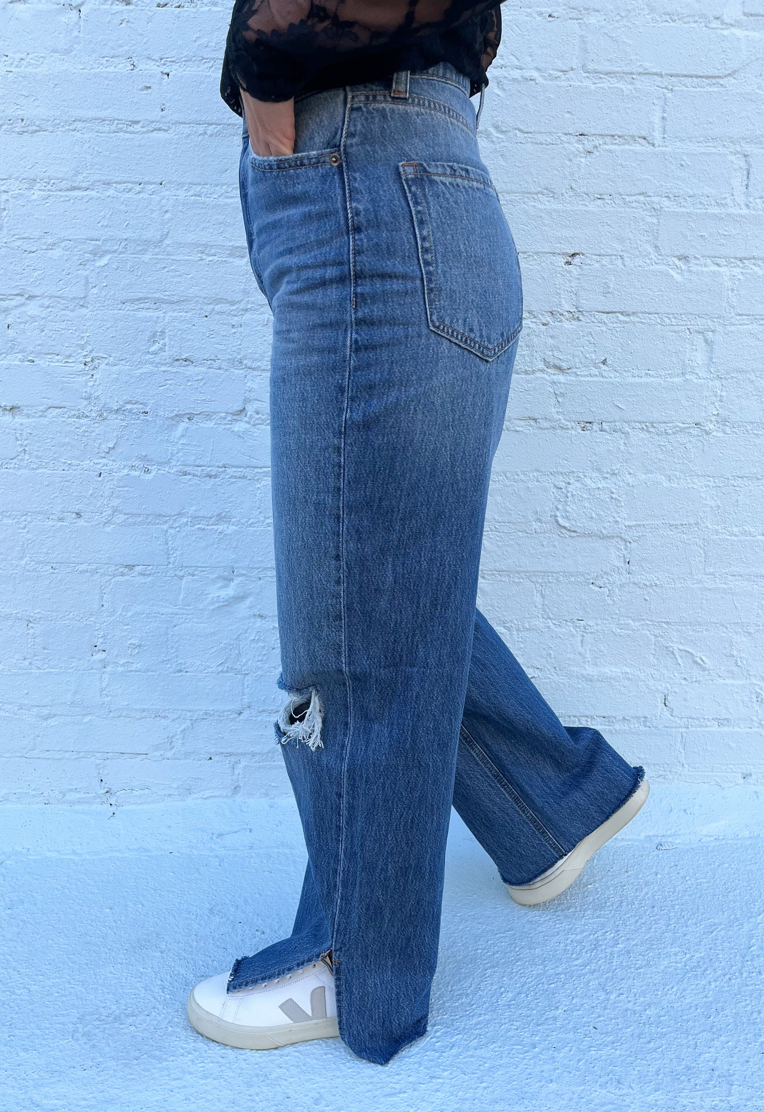 Hailey High Rise 90's Baggy Jean