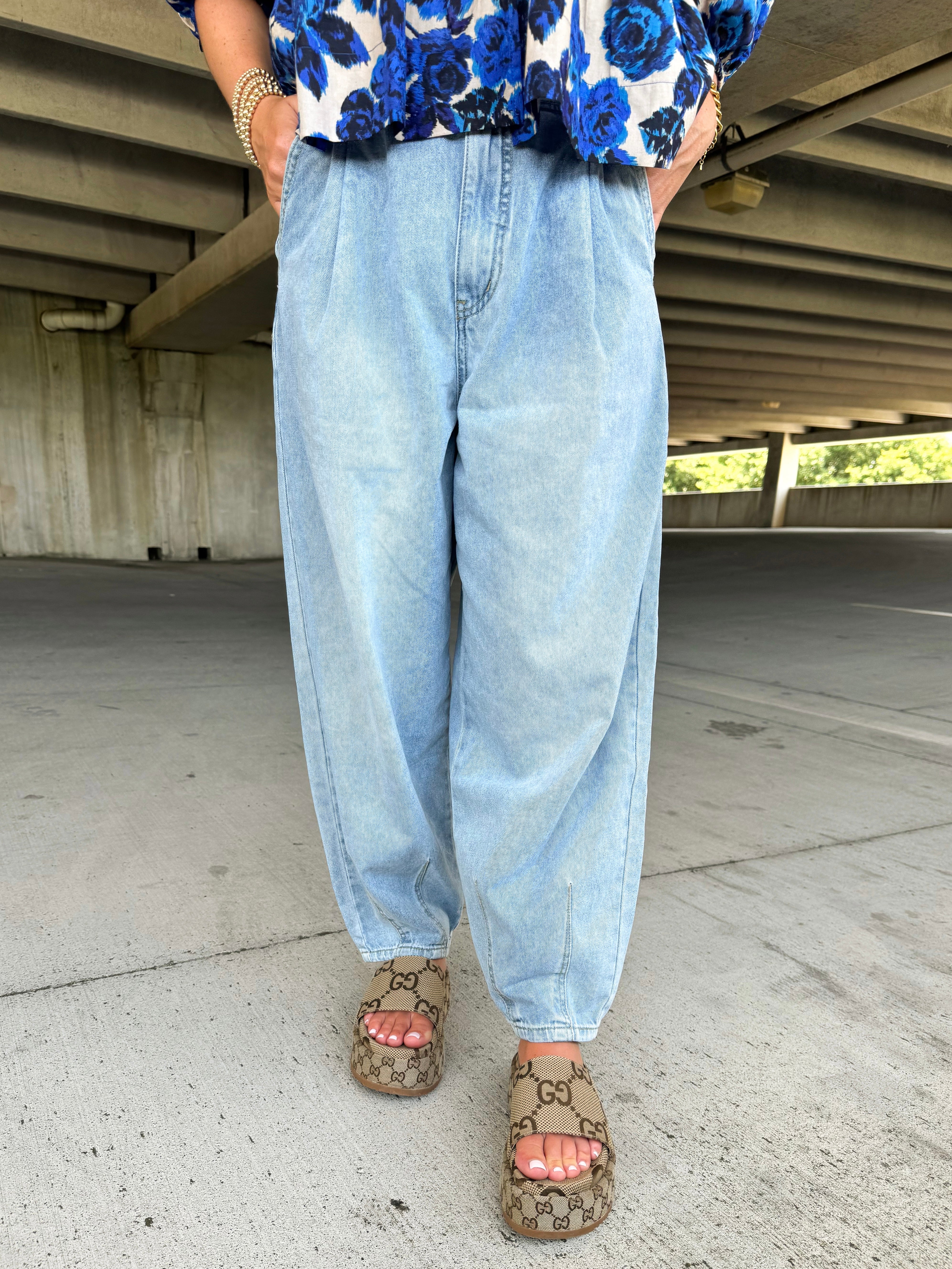Everyday Wear Barrel Jeans