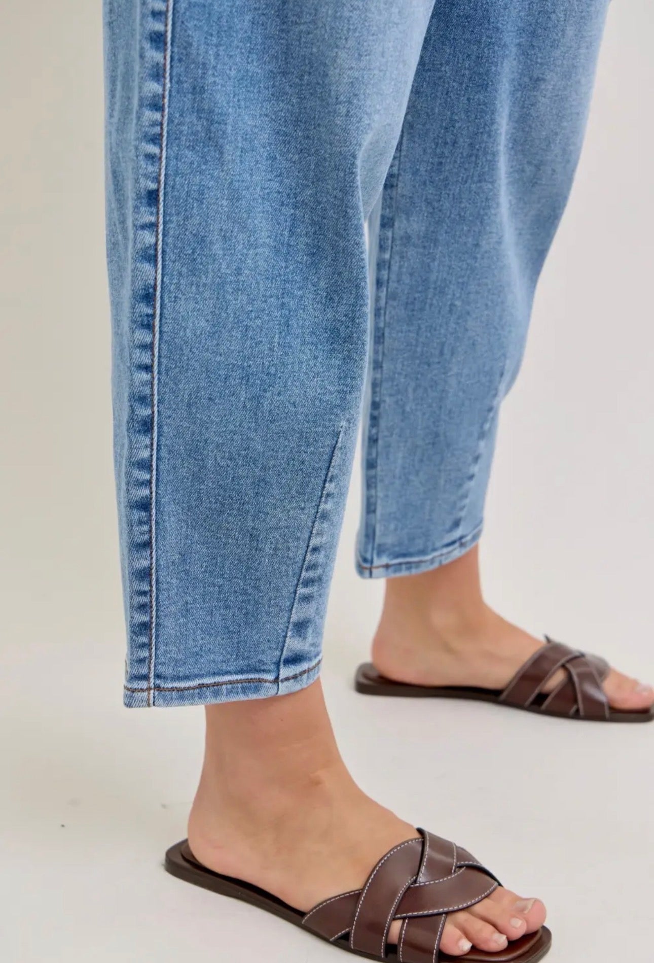 Judy Blue - Barrel Jeans
