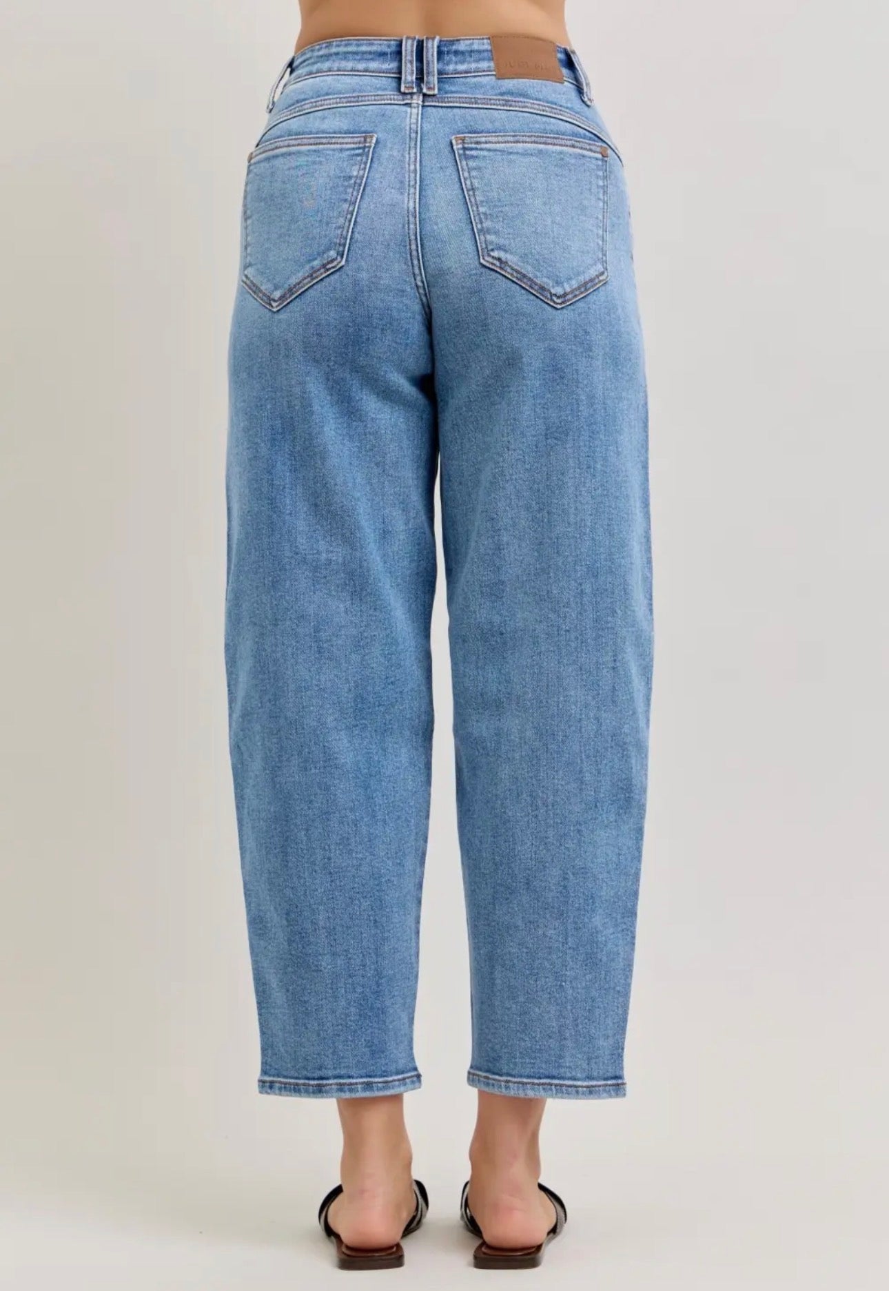 Judy Blue - Barrel Jeans