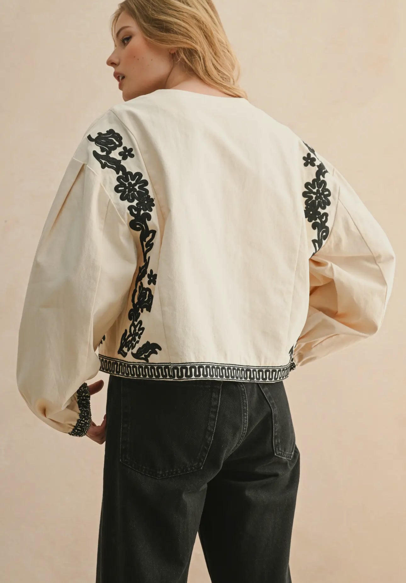Embroidered Floral Detailed Jacket